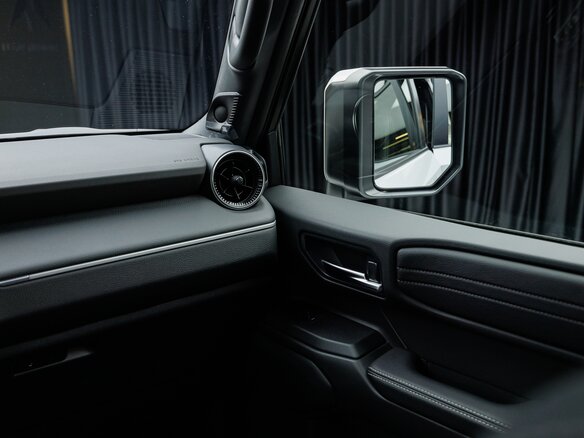 2025 Toyota Land Cruiser Prado 250 Series, белый, 10200000 рублей - вид 24