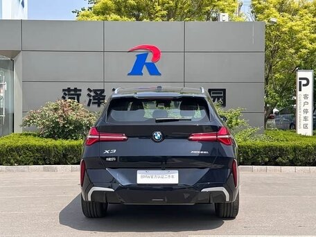 2025 BMW X3 Long 25L xDrive IV (G45/G48), чёрный, 5400000 рублей, вид 4