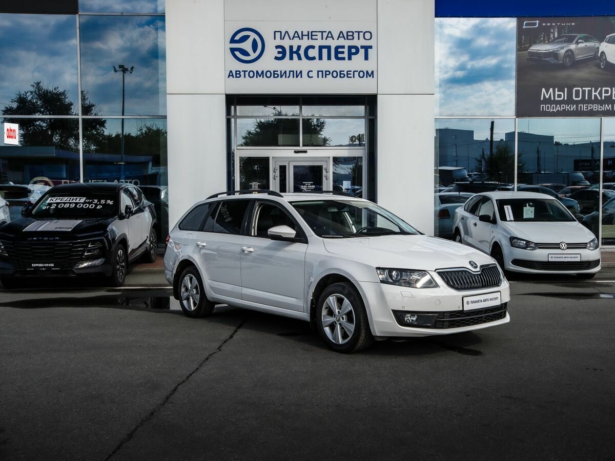 Открыть фотографии: Skoda Octavia III (A7)