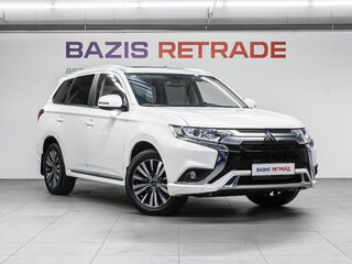 2022 Mitsubishi Outlander III Рестайлинг 3, белый, 3249000 рублей, вид 3
