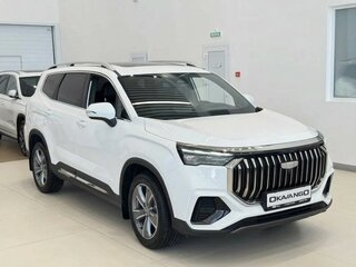 2024 Geely Okavango I Рестайлинг, белый, 2799000 рублей, вид 4