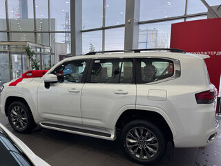 2025 Toyota Land Cruiser 300 Series, белый, 16448000 рублей, вид 3