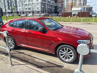2020 BMW X4 30i II (G02), красный, 3990000 рублей, вид 2