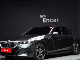 2025 BMW 5 серии 530i xDrive VIII (G60/G61/G68), серый, 7896147 рублей, вид 1