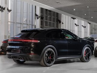 2026 Porsche Cayenne GTS Coupé III Рестайлинг, чёрный, 29100000 рублей, вид 2