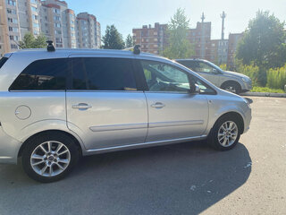 2007 Opel Zafira B, серебристый, 510000 рублей, вид 3