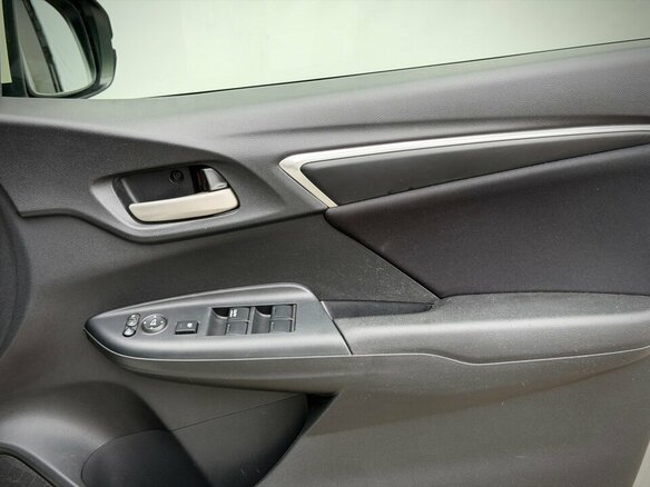2014 Honda Fit II, белый, 950000 рублей - вид 24