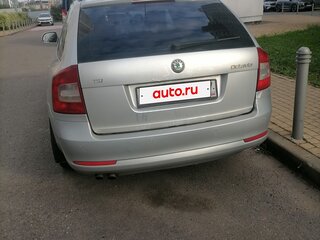 2010 Skoda Octavia II (A5) Рестайлинг, серый, 650000 рублей, вид 4