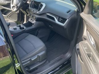 2022 GMC Terrain II Рестайлинг, чёрный, 1900000 рублей, вид 4