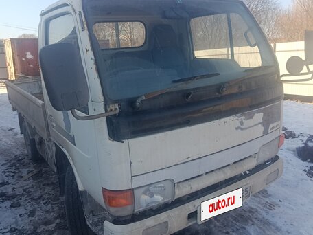 1992 Nissan Atlas, белый, 1000000 рублей, вид 5