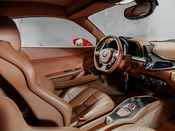2011 Ferrari 458 Italia, красный - вид 26