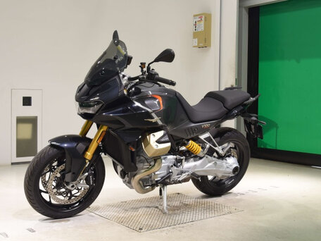 2023 Moto Guzzi V100 Mandello S, чёрный, 1100000 рублей, вид 5