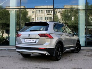 2019 Volkswagen Tiguan II, серебристый, 2310000 рублей, вид 5