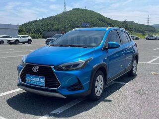2022 Toyota Yaris L XP150 Рестайлинг, синий, 1395000 рублей, вид 1