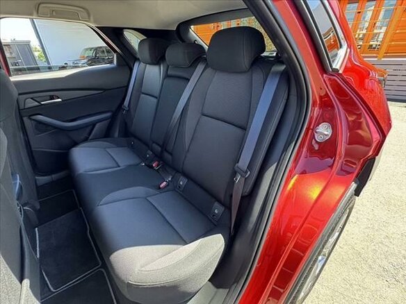 2022 Mazda CX-30 I, красный - вид 13