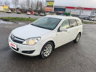 2013 Opel Astra H Рестайлинг, белый, 410000 рублей, вид 1