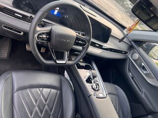 2025 Chery Tiggo 8 Pro Max I Рестайлинг, серый, 2700000 рублей, вид 5