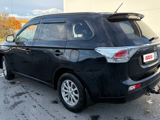 2013 Mitsubishi Outlander III, чёрный, 1090000 рублей, вид 5
