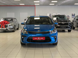 2020 Kia Rio IV, синий, 1484500 рублей, вид 3