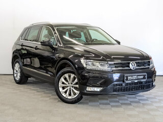 2017 Volkswagen Tiguan II, чёрный, 2290000 рублей, вид 3