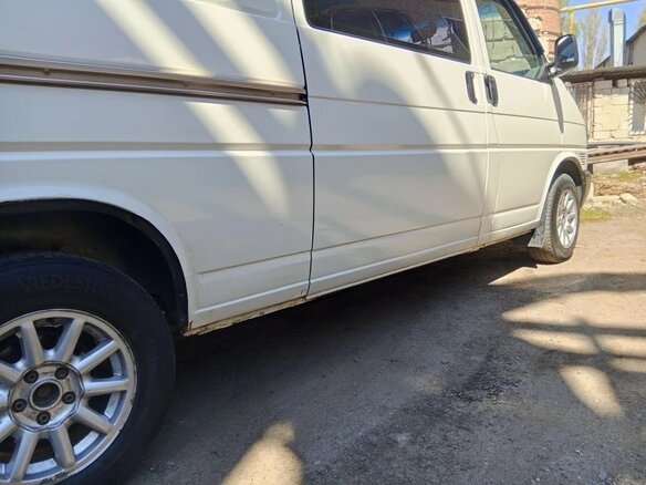 2002 Volkswagen Transporter, белый, 1050000 рублей - вид 5