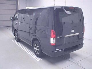 2018 Toyota HiAce H200 Рестайлинг, чёрный, 3700000 рублей, вид 2