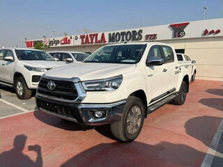 2025 Toyota Hilux VIII Рестайлинг 2, белый, 4900000 рублей, вид 1