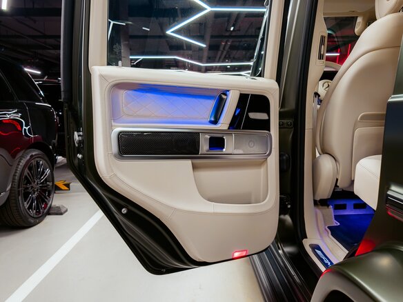 2026 Mercedes-Benz G-Класс AMG 63 AMG II (W465) Рестайлинг, зелёный, 33000000 рублей - вид 22