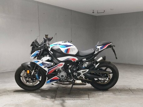 2023 BMW M 1000 R, белый, 2280000 рублей, вид 4