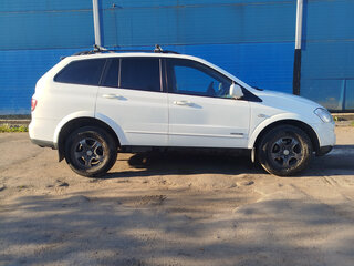 2013 SsangYong Kyron 5-speed I Рестайлинг, белый, 900000 рублей, вид 2