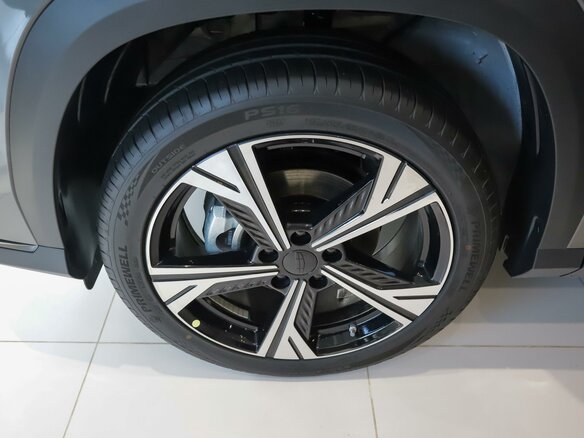 2026 Geely Cityray, серый, 3345000 рублей - вид 8