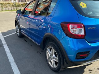 2018 Renault Sandero Stepway II Рестайлинг, синий, 830000 рублей, вид 5