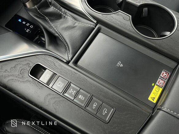 2026 Lexus LX 600 IV, серый - вид 27