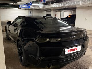 2022 Chevrolet Camaro 10-speed VI Рестайлинг, чёрный, 2800000 рублей, вид 5
