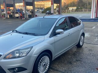2008 Ford Focus II Рестайлинг, серебристый, 510000 рублей, вид 4