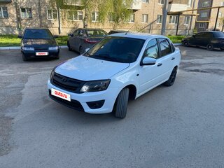 2015 Lada (ВАЗ) Granta I, белый, 430000 рублей, вид 1