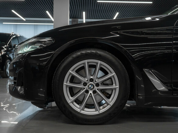2022 BMW 5 серии 520i VII (G30/G31/G38) Рестайлинг, чёрный - вид 27