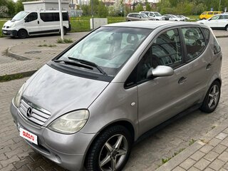 2000 Mercedes-Benz A-Класс 190 I (W168), серебристый, 275000 рублей, вид 1