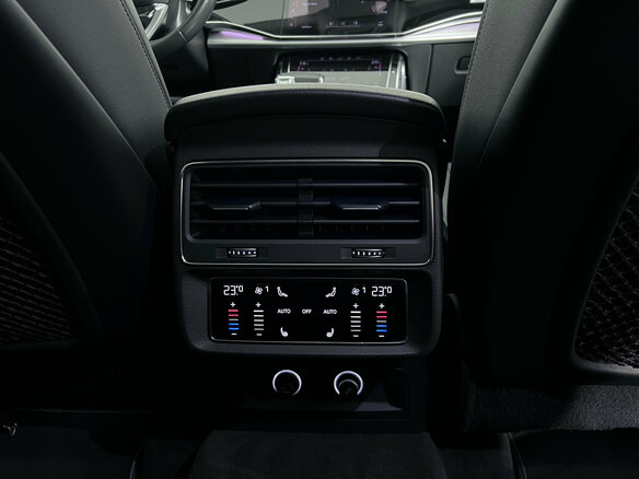2019 Audi Q7 45 TDI II (4M) Рестайлинг, чёрный, 5699000 рублей - вид 22