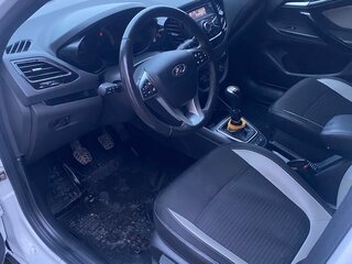 2021 Lada (ВАЗ) Vesta SW Cross I, белый, 1050000 рублей, вид 4