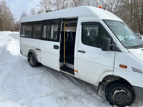 2016 Mercedes-Benz Sprinter Classic, белый, 1550000 рублей, вид 3