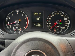 2013 Volkswagen Jetta VI, серебристый, 880000 рублей, вид 3