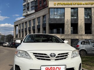 2013 Toyota Corolla X (E140, E150) Рестайлинг, белый, 1150000 рублей, вид 2