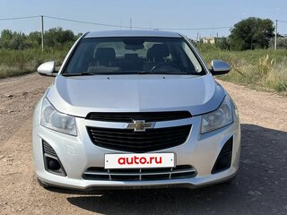 2013 Chevrolet Cruze I Рестайлинг, серебристый, 830000 рублей, вид 3