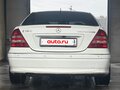 2005 Mercedes-Benz C-Класс 180 II (W203) Рестайлинг, белый, 700000 рублей - вид 2