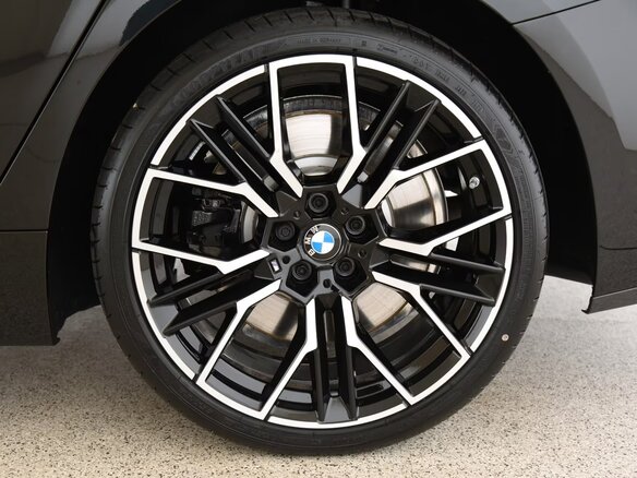 2025 BMW 8 серии 840d xDrive II (G14/G15/G16) Рестайлинг, чёрный, 10213033 рублей - вид 6