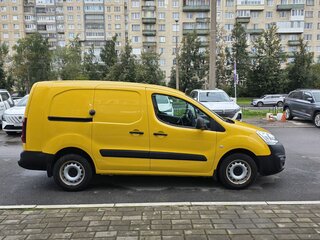 2021 Peugeot Partner II Рестайлинг 2, жёлтый, 1999000 рублей, вид 4