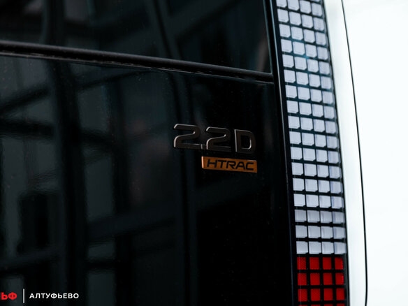 2026 Hyundai Staria I, чёрный - вид 13