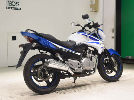 2013 Suzuki GSR 250, синий, 360000 рублей, вид 4