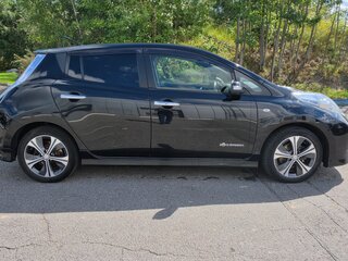 2014 Nissan Leaf I (ZE0/AZE0), чёрный, 1000000 рублей, вид 5